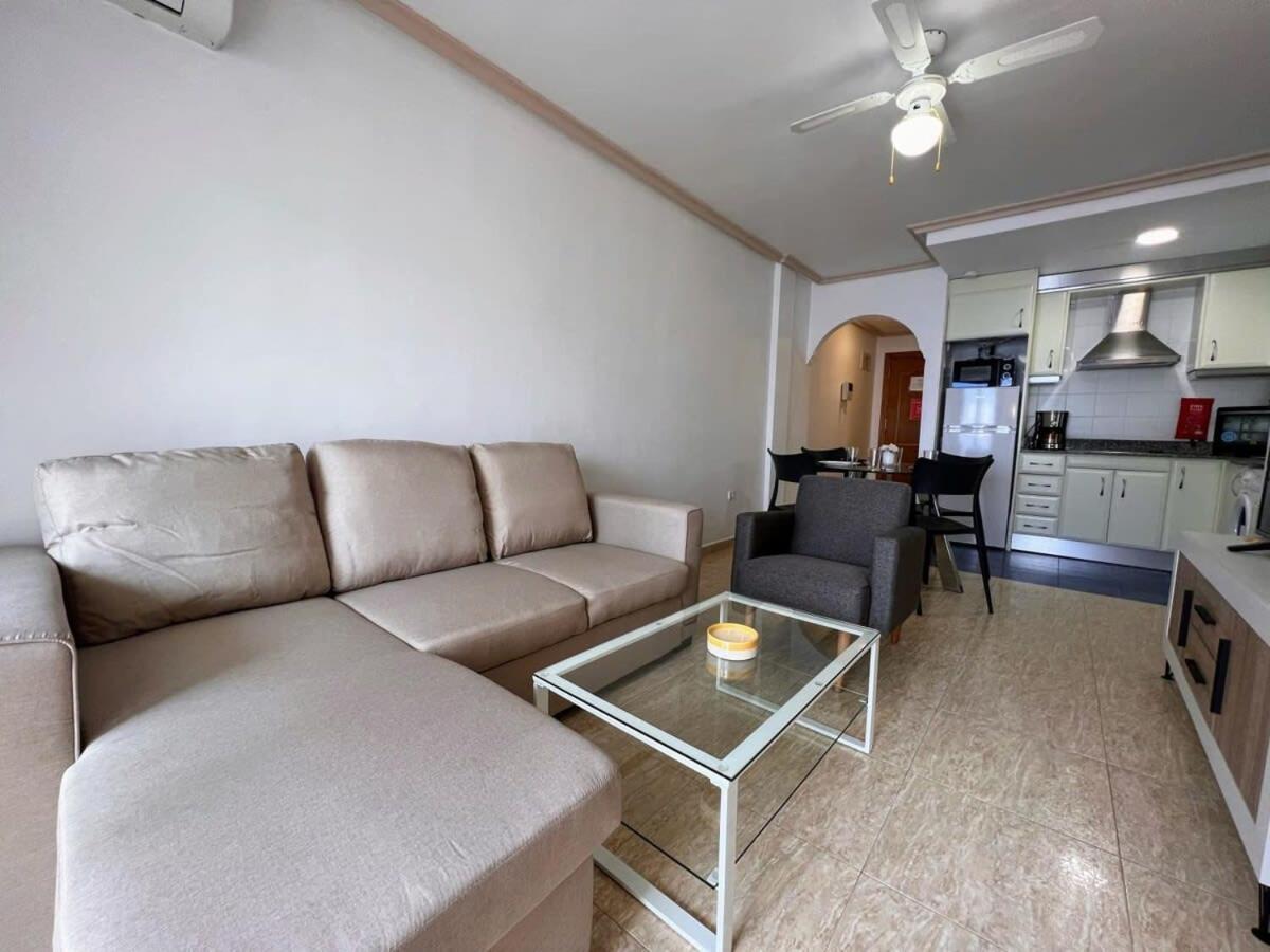 Welcoming Seafront Apartment Tv15 Torrevieja Exterior photo
